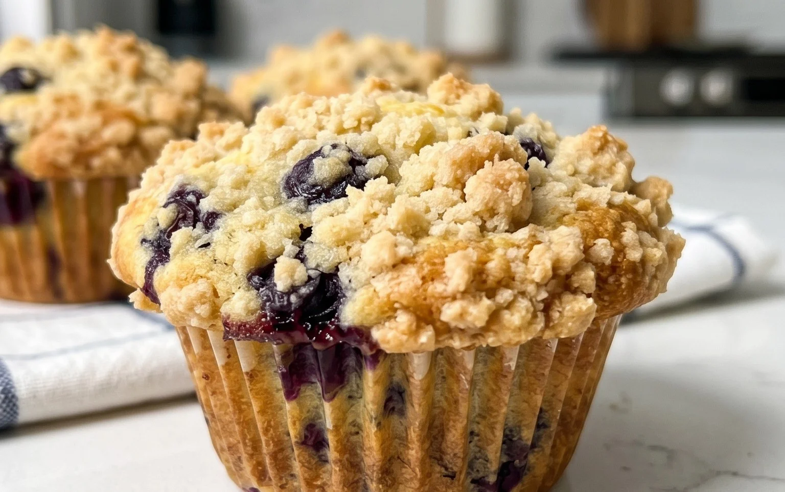 Lemon Blueberry Streusel Muffins